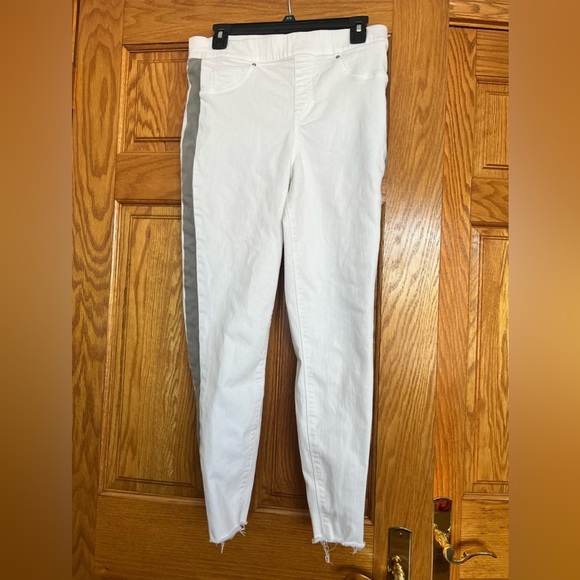 Spanx by Sara Blakely - Side Stripe Distressed Skinny Jeans - Picture 4 of 9